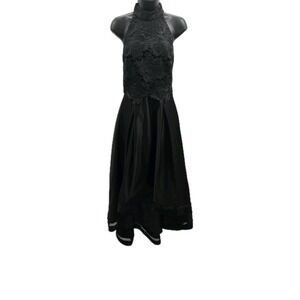 Avery G Women's Black‎ Gown Size 6 Sleeveless Full-Length Formal Dress NWT
